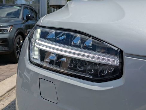 Used 2024 Volvo XC90 B5 Plus w/ Protection Package AWD/4WD image 10