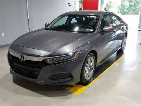 Used 2018 Honda Accord LX image 18