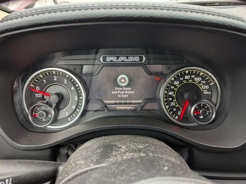 Used 2021 RAM 1500 Laramie image 8