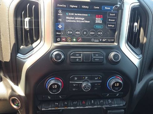 Used 2021 Chevrolet Silverado 1500 LT Trail Boss w/ Convenience Package II AWD/4WD image 19