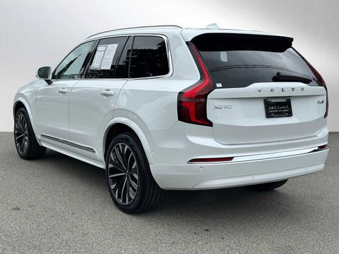 Used 2025 Volvo XC90 B6 Plus w/ Protection Package Premier AWD/4WD image 5