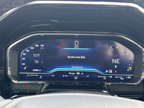 Used 2024 Chevrolet Silverado 1500 High Country w/ High Country Premium Package image 29