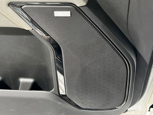 Used 2024 Chevrolet Silverado 1500 ZR2 w/ Technology Package image 14