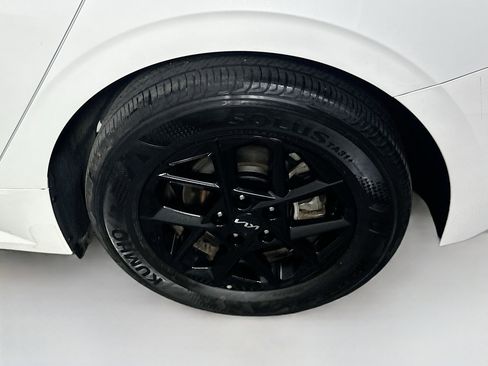 Used 2025 Kia K5 LXS FWD image 11