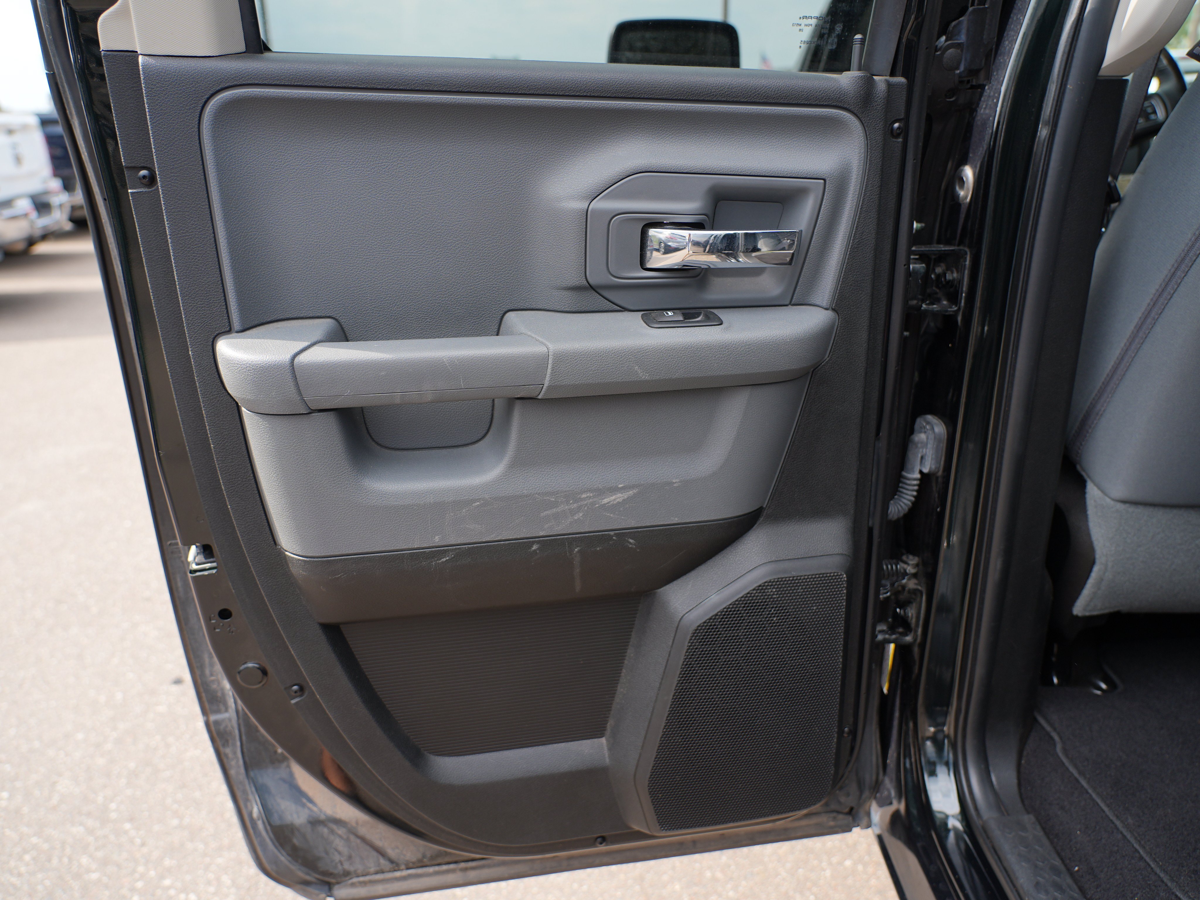 Used 2017 RAM 1500 Big Horn AWD/4WD image 18
