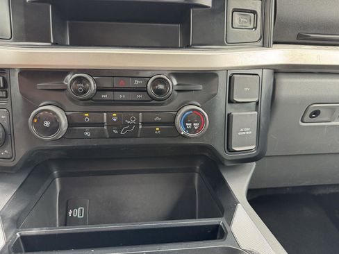Used 2025 Ford F250 XLT w/ FX4 Off-Road Package AWD/4WD image 15