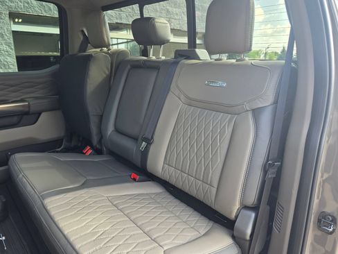 Used 2026 Ford F450 Platinum w/ Platinum Plus Package AWD/4WD image 11