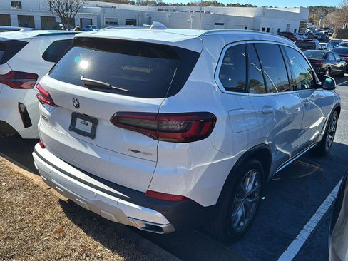 Used 2023 BMW X5 xDrive40i w/ Premium Package image 6