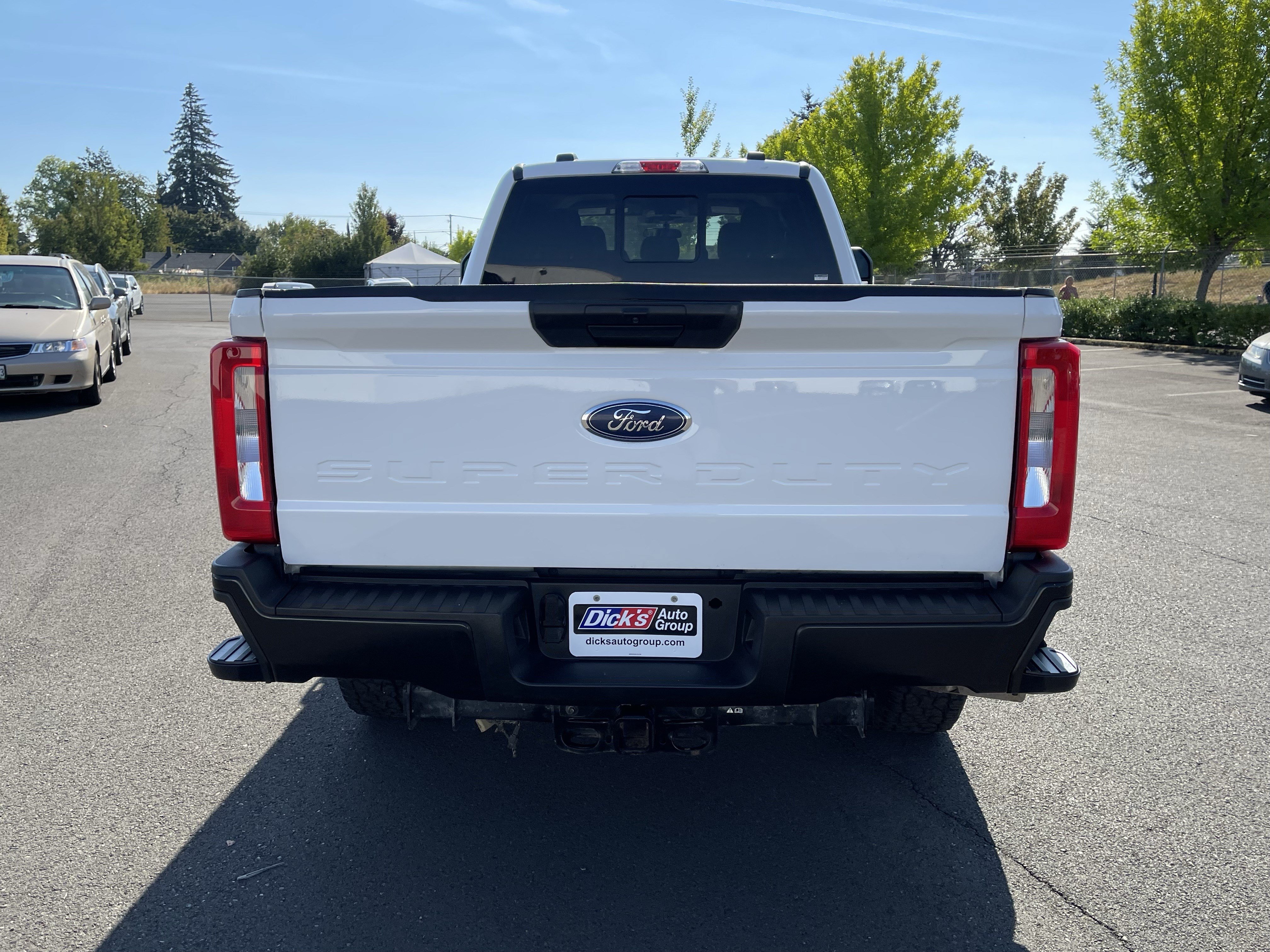 Used 2024 Ford F350 XL w/ XL Off-Road Package AWD/4WD image 4