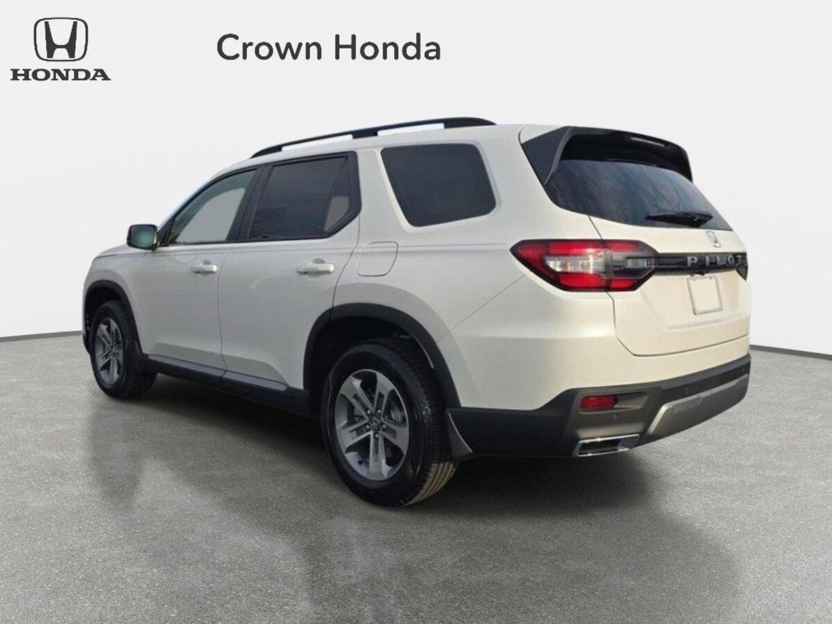 New 2026 Honda Pilot EX-L image 3