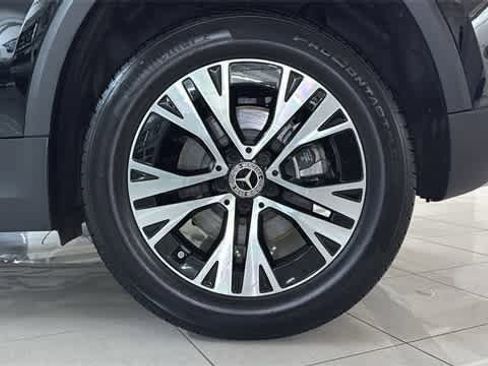 Certified 2025 Mercedes-Benz GLA 250 4MATIC image 11