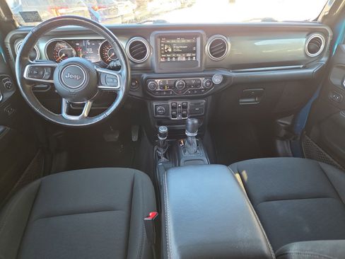 Used 2019 Jeep Wrangler Unlimited Sahara w/ Safety Group image 23