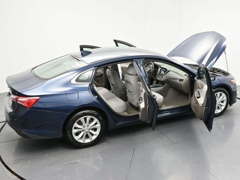 Used 2020 Chevrolet Malibu LT image 38