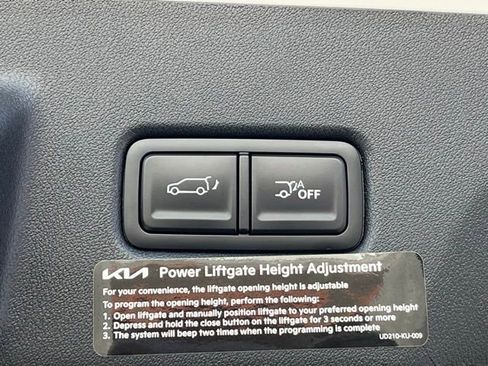 New 2027 Kia Telluride S image 13