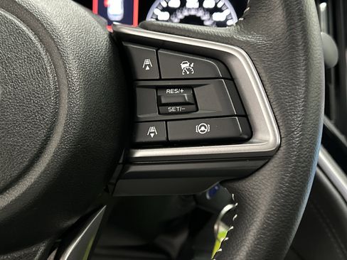 Certified 2025 Subaru Outback Premium image 25