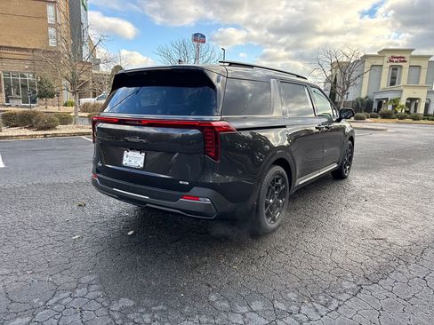 New 2026 Kia Carnival SX Prestige FWD image 3