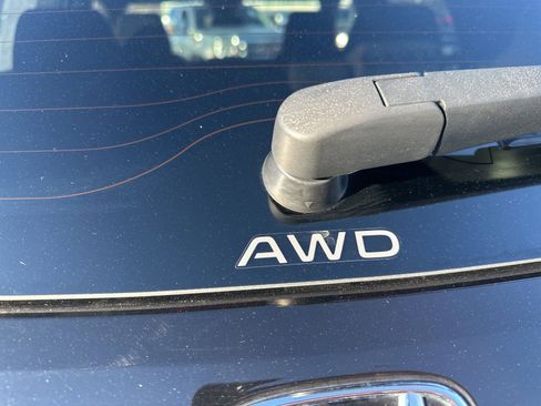 Used 2023 Honda HR-V Sport image 10