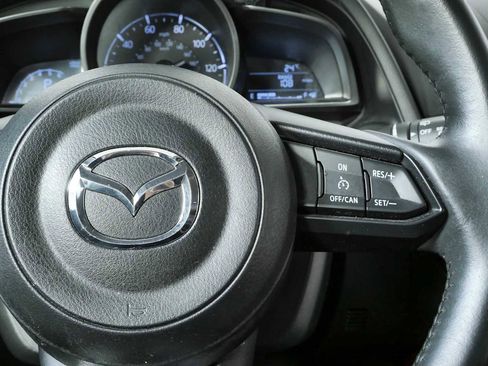 Used 2018 MAZDA CX-3 Touring FWD image 11