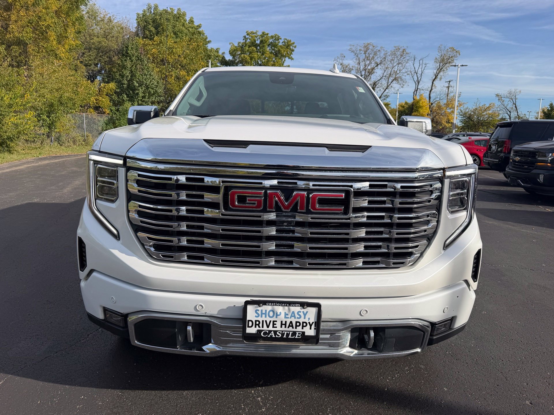 Used 2023 GMC Sierra 1500 Denali AWD/4WD image 2