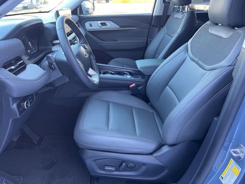 New 2026 Ford Explorer Active w/ Active Comfort Package image 14