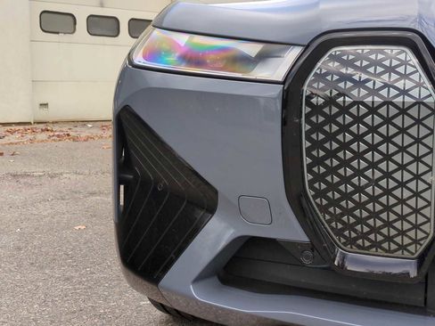 New 2025 BMW iX xDrive50 image 11