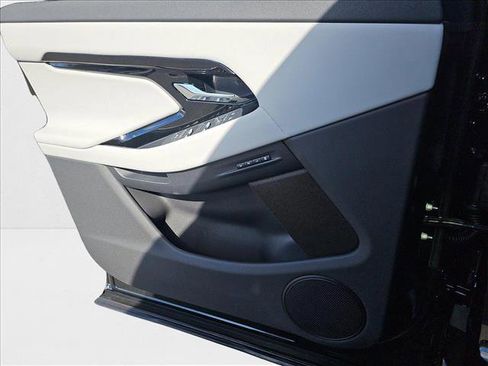 New 2026 Land Rover Range Rover Evoque S image 27