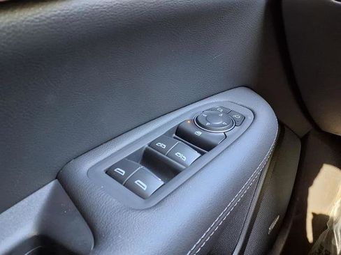 New 2026 Cadillac XT5 Luxury image 21