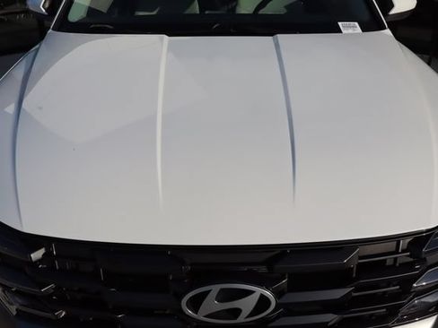Used 2025 Hyundai Tucson SEL FWD image 17