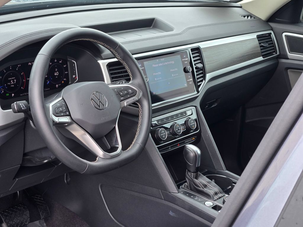 Used 2023 Volkswagen Atlas SE w/ Black Wheel Package AWD/4WD image 36