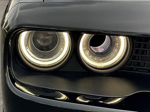 Used 2020 Dodge Challenger SRT Hellcat Redeye RWD image 30