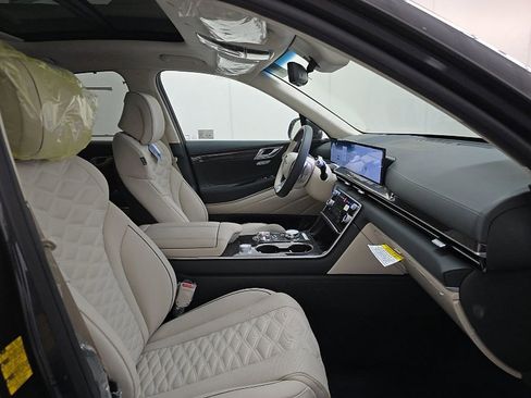 Used 2026 Genesis GV80 3.5T e-SC image 10