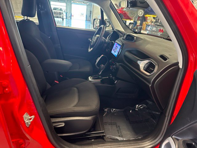 Used 2018 Jeep Renegade Sport w/ Power & Air Group AWD/4WD image 18