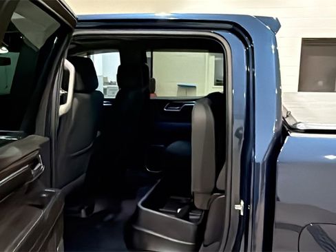 Used 2022 Chevrolet Silverado 1500 LT image 18