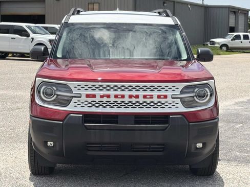 Certified 2025 Ford Bronco Sport Heritage w/ Convenience Package AWD/4WD image 2