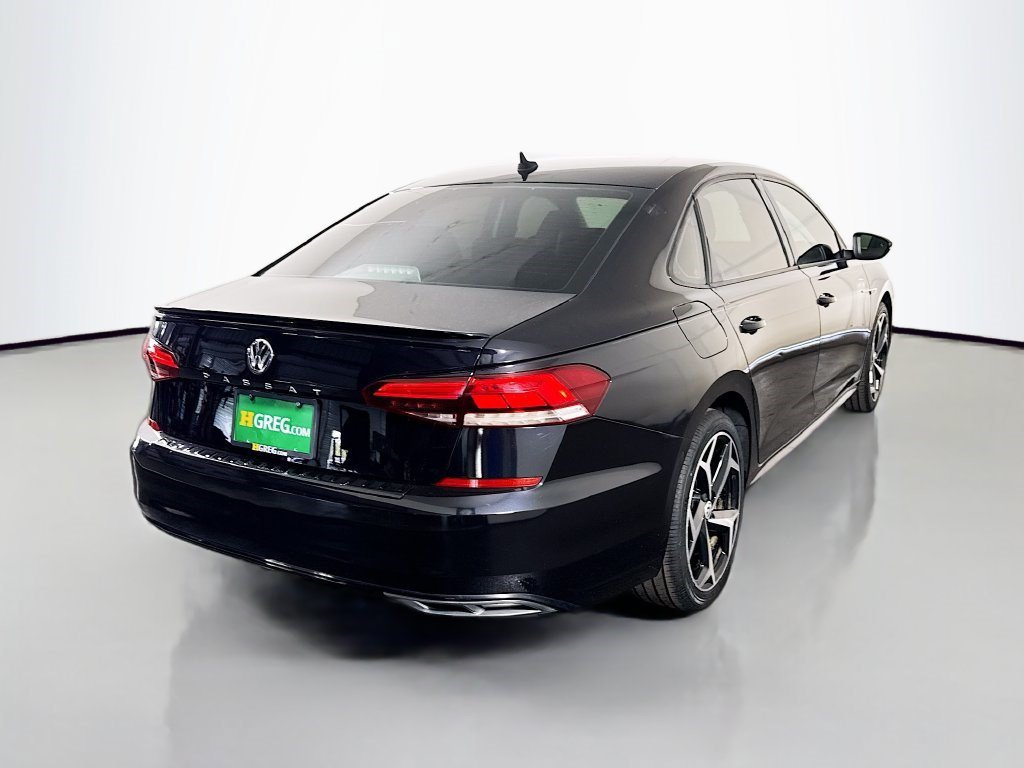 Used 2020 Volkswagen Passat 2.0T R-Line FWD image 10
