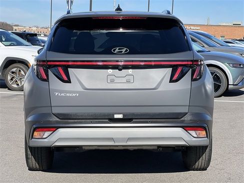 Certified 2025 Hyundai Tucson Limited image 39