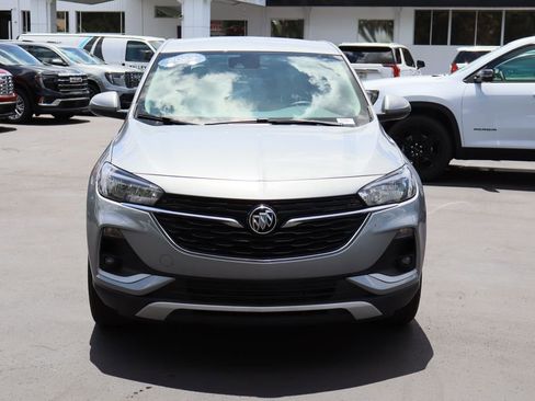 Used 2023 Buick Encore GX Preferred w/ Cold Weather Comfort Package FWD image 4
