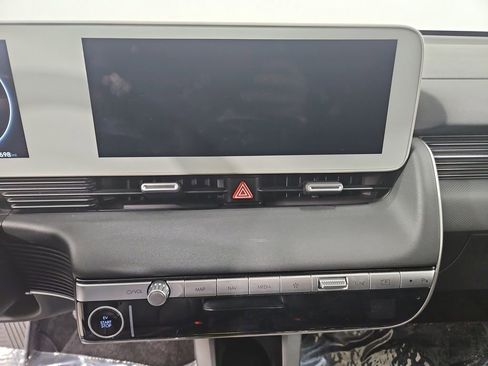 Certified 2024 Hyundai Ioniq 5 Limited image 20