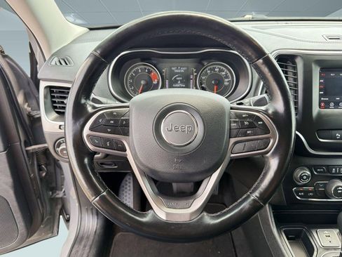 Used 2021 Jeep Cherokee Latitude Lux w/ Sun & Sound Group FWD image 17