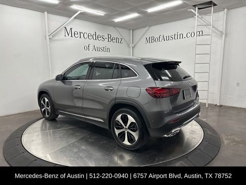 Certified 2025 Mercedes-Benz GLA 250 image 5