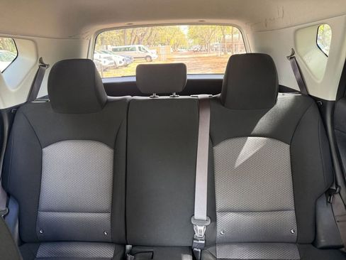 Used 2025 Kia Soul LX w/ LX Technology Package image 33