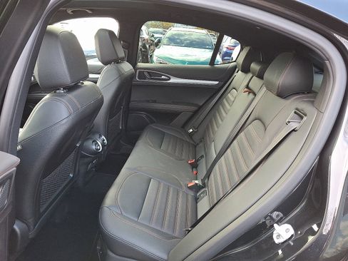 New 2025 Alfa Romeo Stelvio Sprint image 6