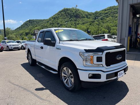 Used 2018 Ford F150 XL w/ Equipment Group 101A Mid AWD/4WD image 3