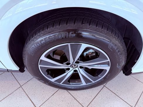 Used 2025 Lexus RX 350 FWD image 16