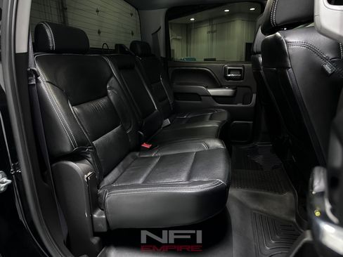 Used 2017 Chevrolet Silverado 1500 LT w/ All Star Edition AWD/4WD image 41