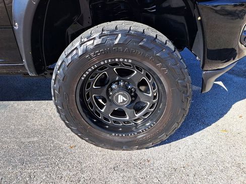 Used 2019 RAM 2500 Laramie image 10