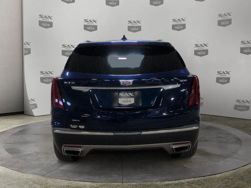 Used 2025 Cadillac XT5 Premium Luxury AWD/4WD image 4