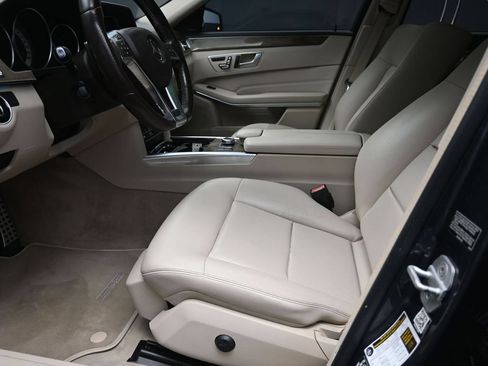 Used 2016 Mercedes-Benz E 350 Sedan image 17