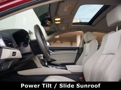 Used 2018 Honda Accord EX image 13