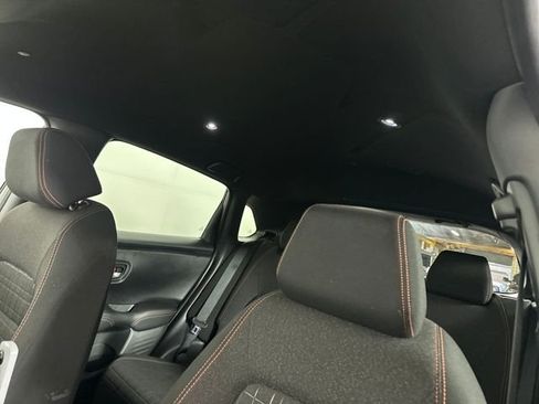 Used 2025 Honda HR-V Sport image 12